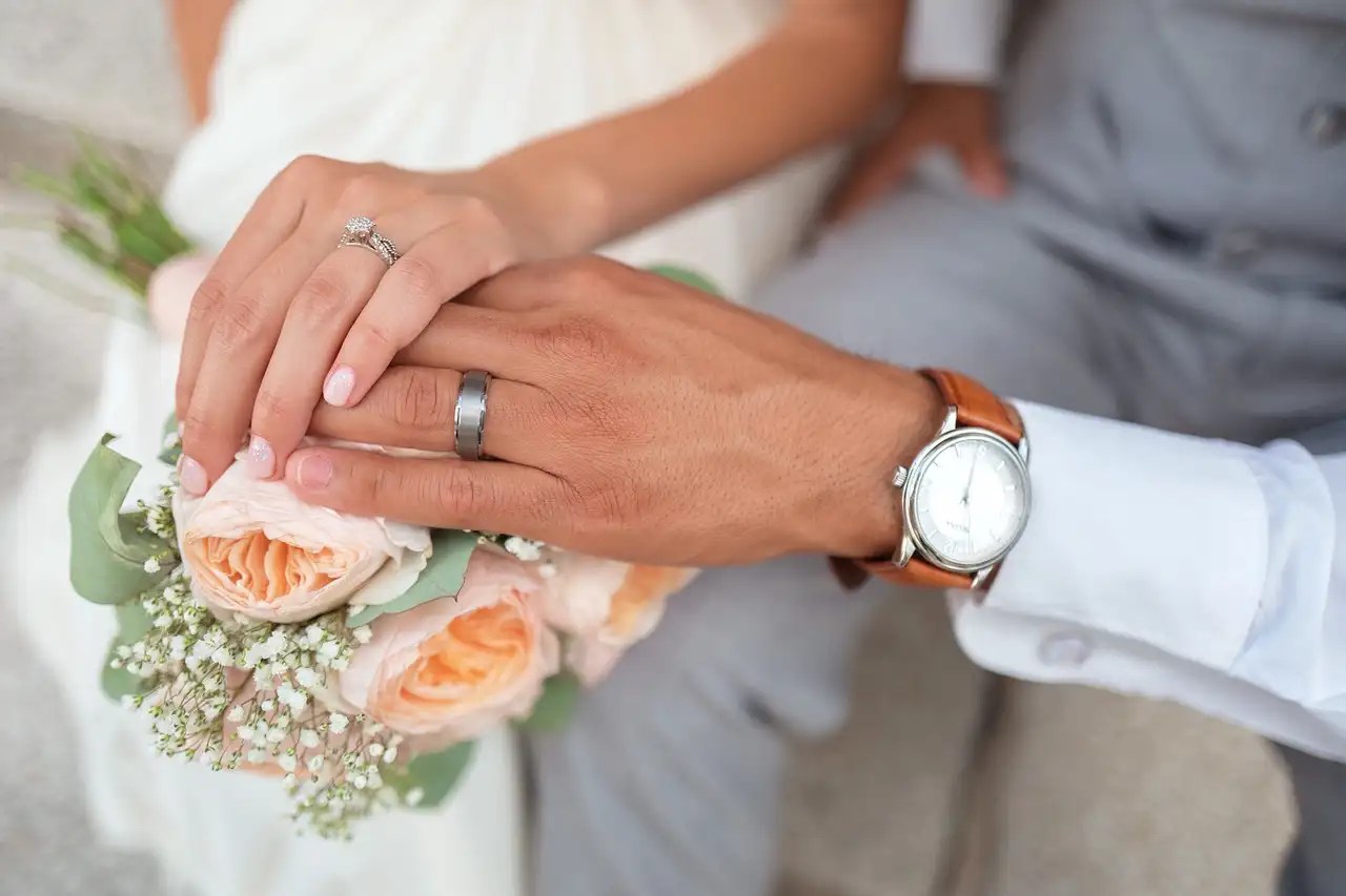 Why matching wedding ring sets are the hottest trend for couples