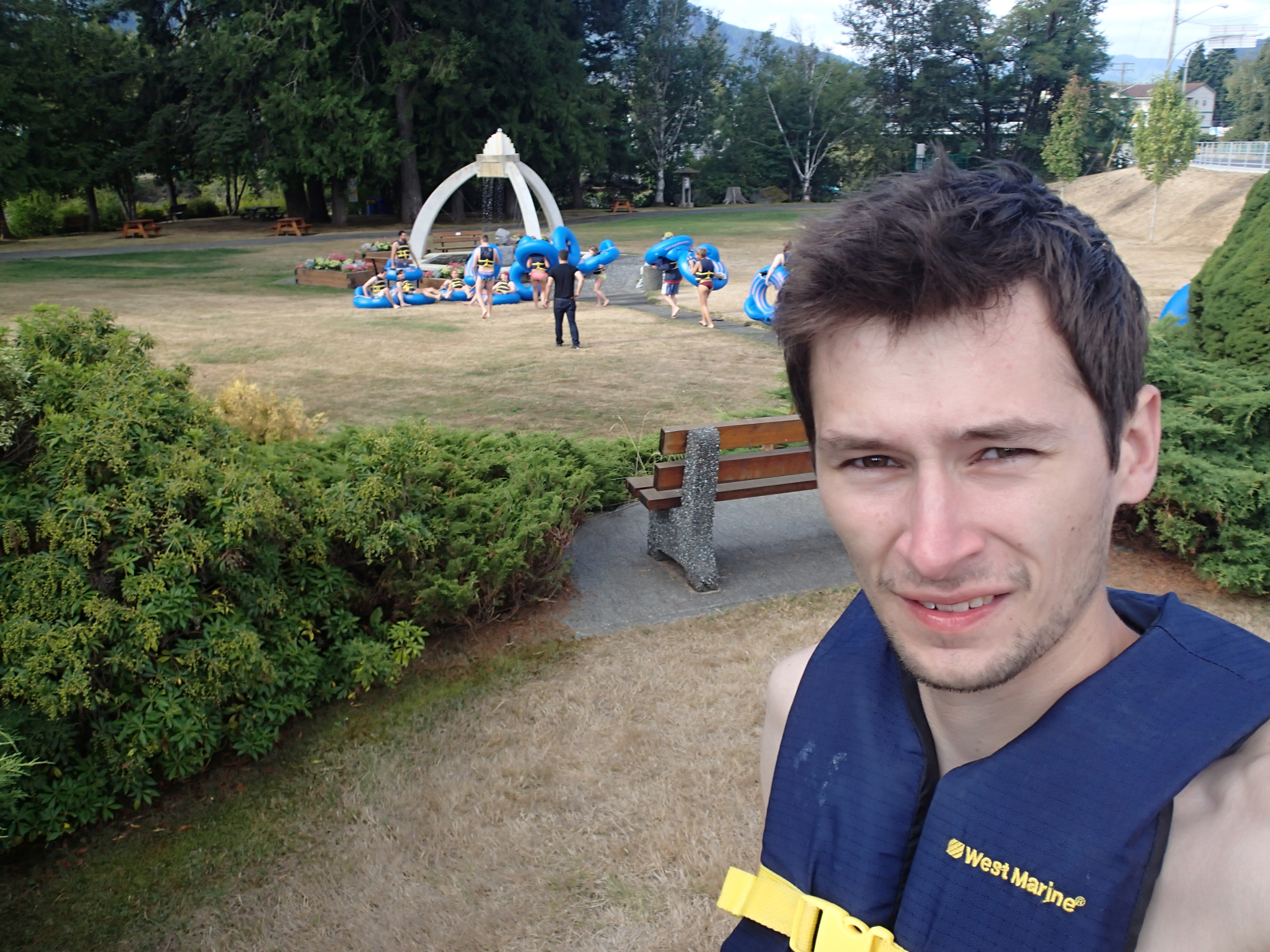 OLYMPUS DIGITAL CAMERA