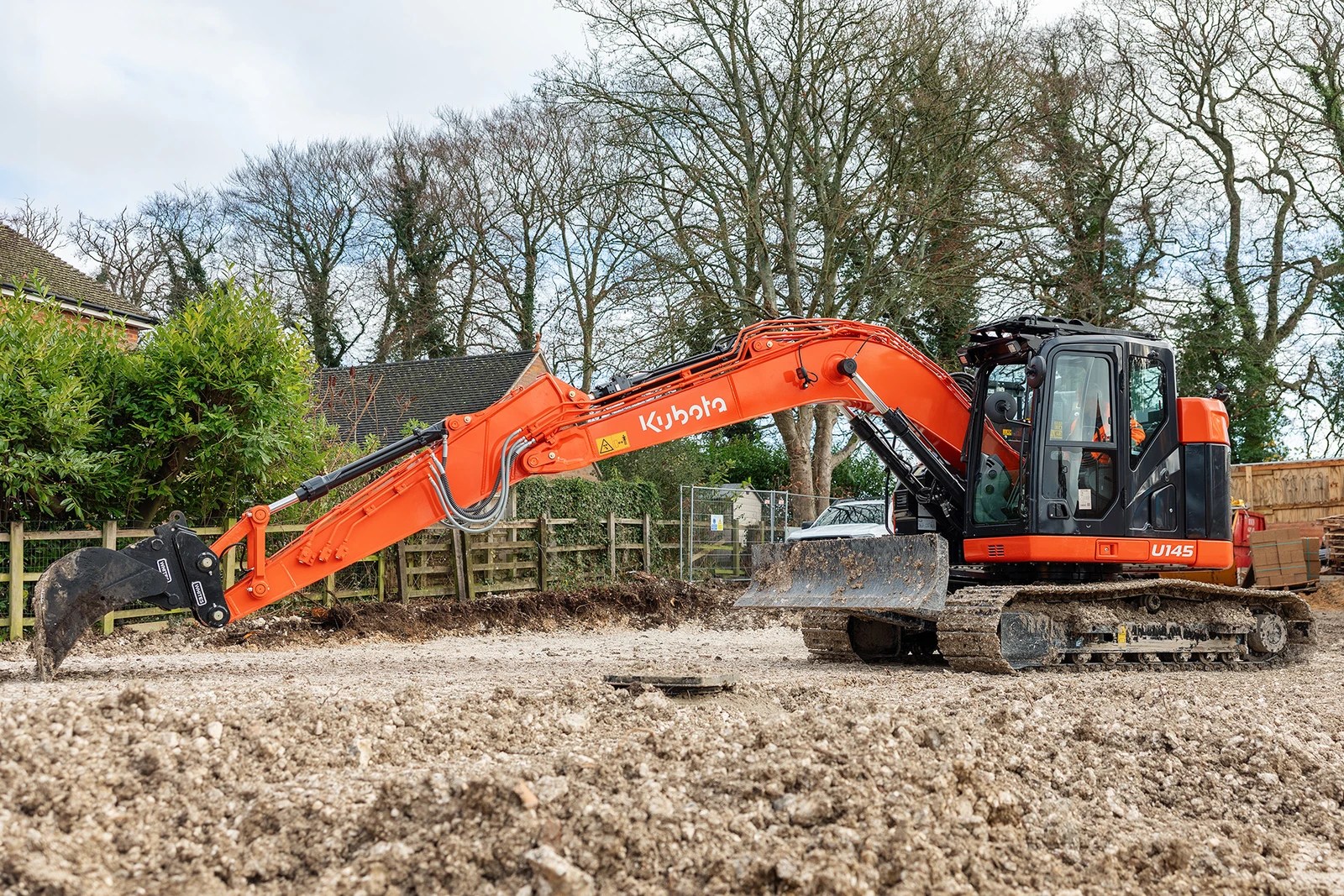 Kubota U145