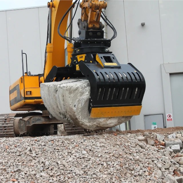 MB Crusher MB-G1500 S4