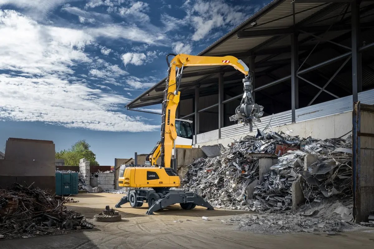 Liebherr LH 26 M Industry Litronic