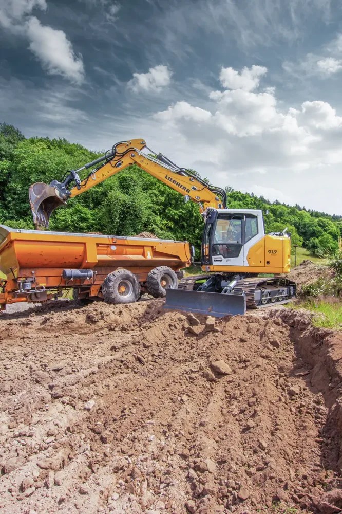 Liebherr R 917 Compact Litronic