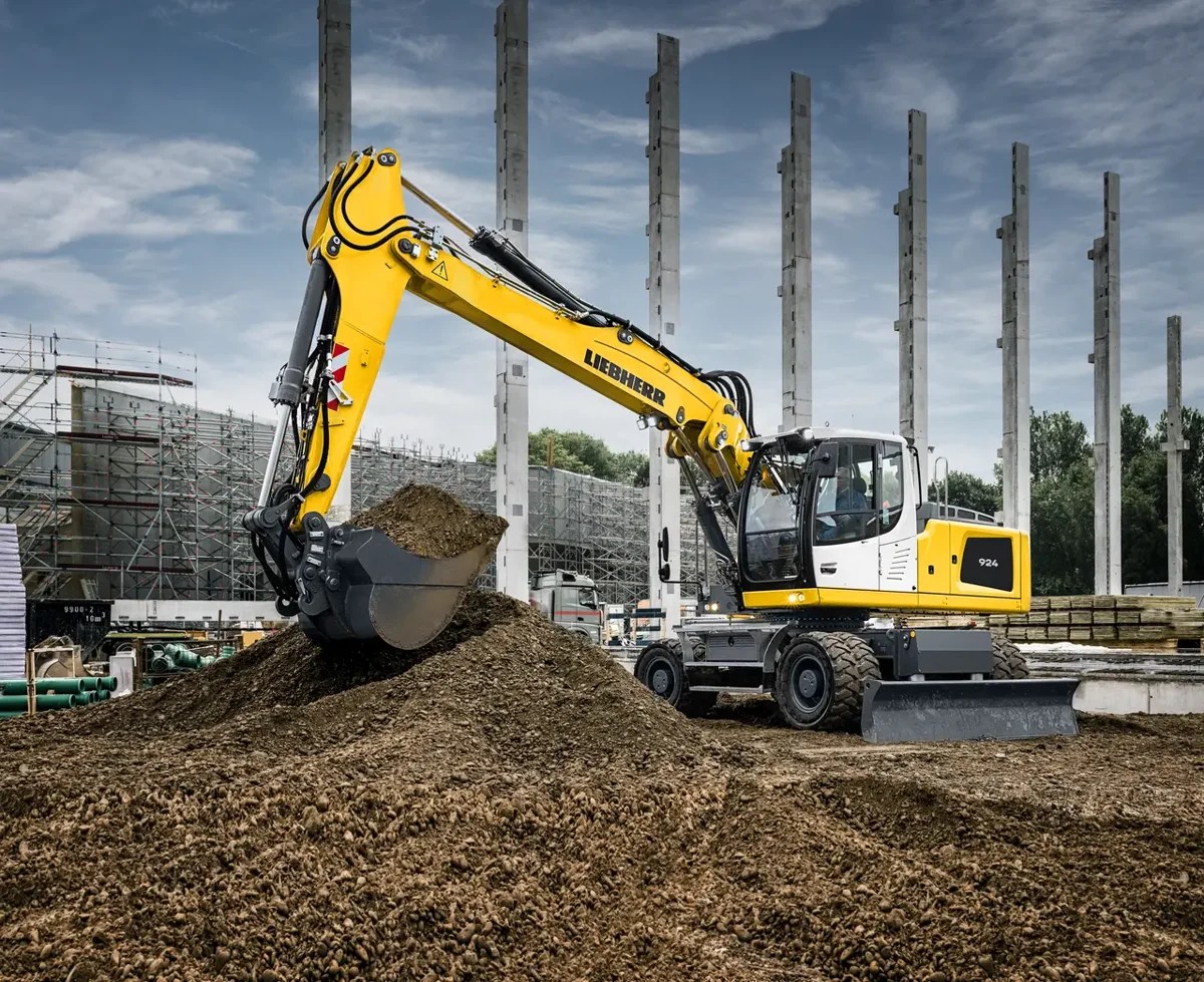 Liebherr A 924