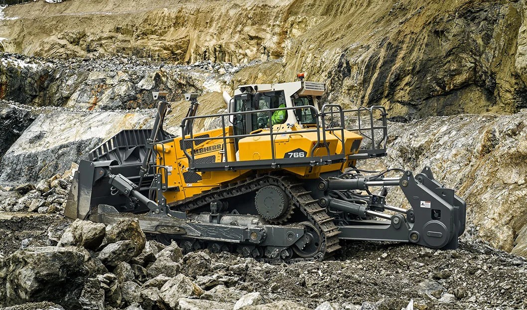 Liebherr PR 766