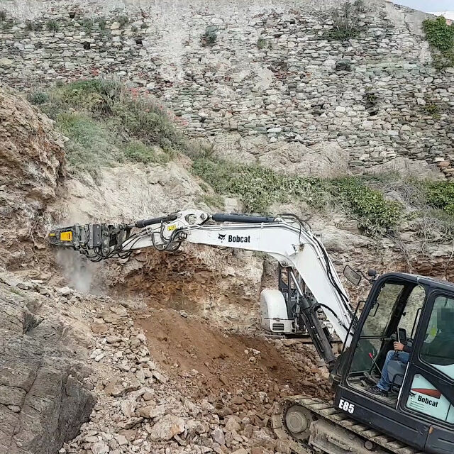 MB Crusher MB-R