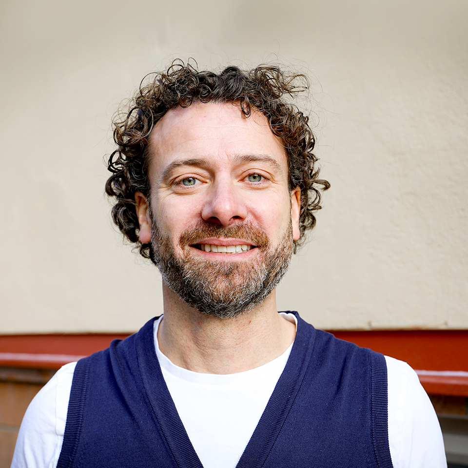 William Wettering - Premium Gradient Photo Gallery - 4K