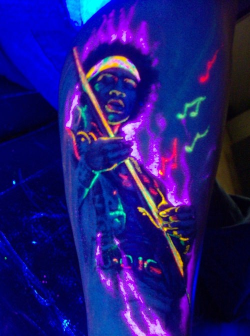 Black Light Tattoos Are The Latest Craze - Wait Till You See These Amazing Tattoos 671_x_500_jpg