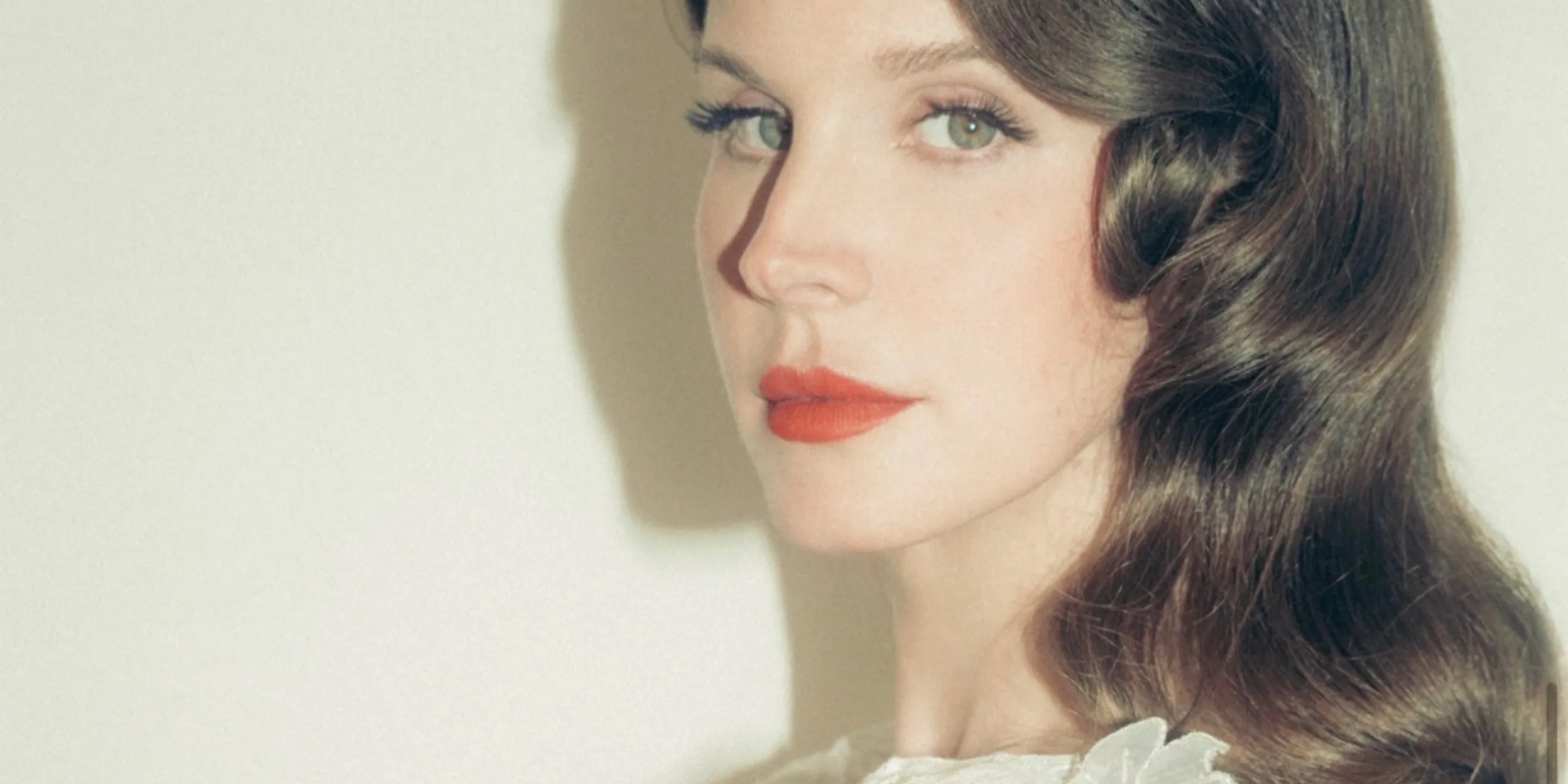 Lana Del Rey lansează „Henry, Come On”, primul single de pe viitorul album „The Right Person Will Stay”