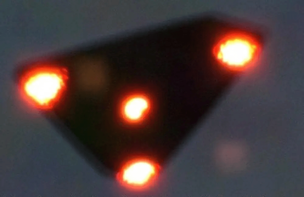 Belgian triangle UFO