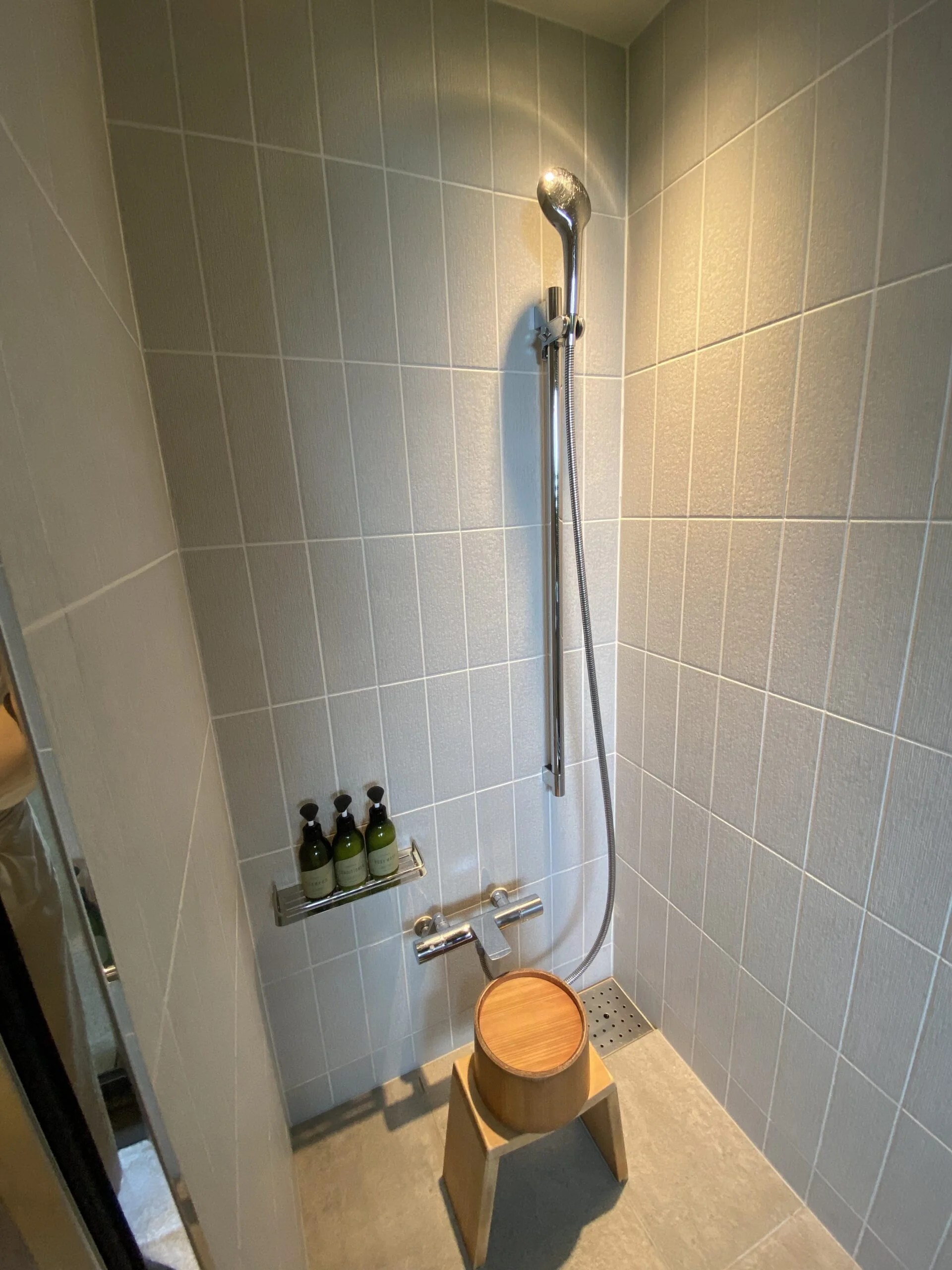 シャワールーム