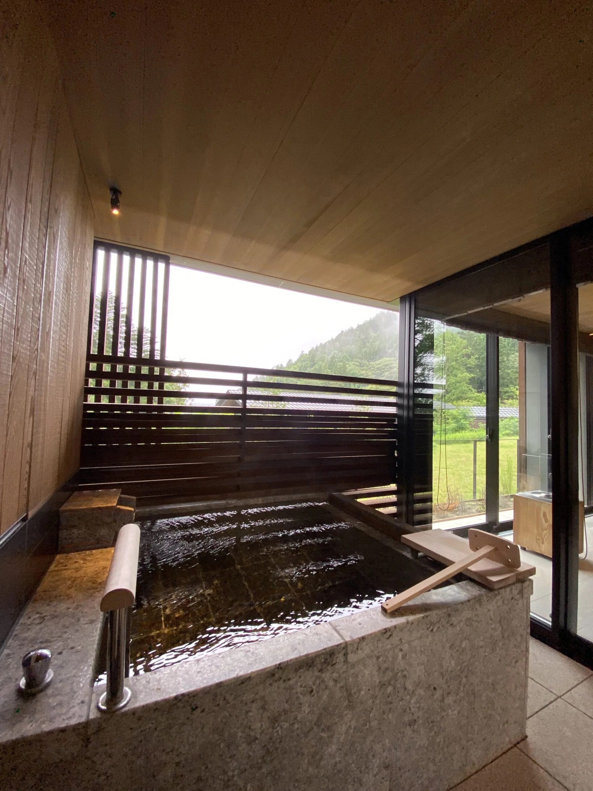 客室内露天風呂