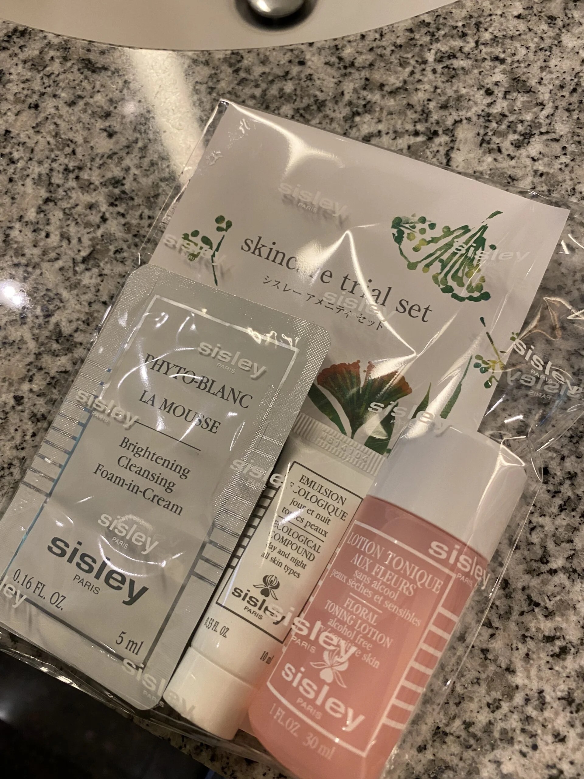 スキンケアはsisley