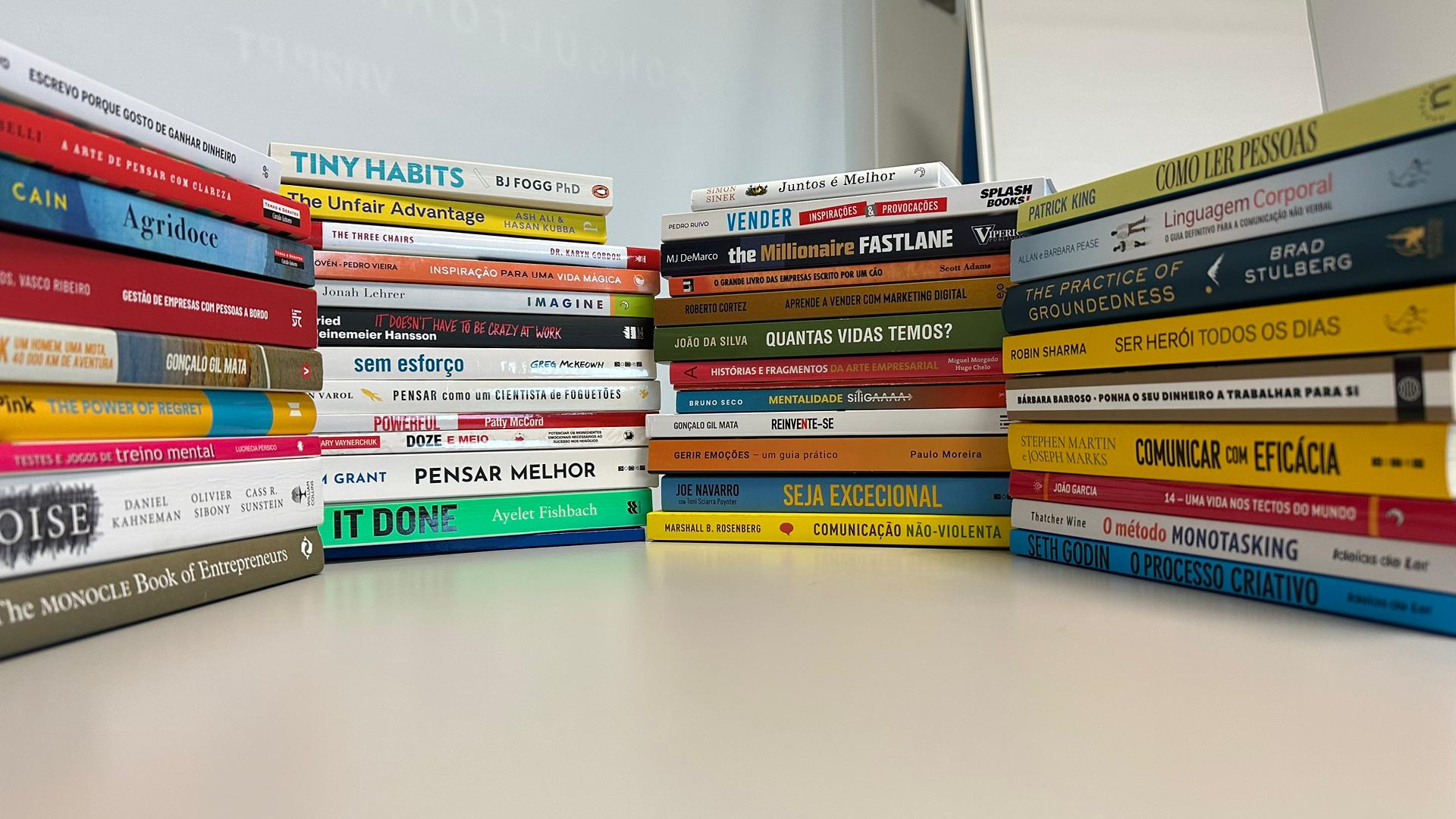 leitura, livros, desenvolvimento pessoal