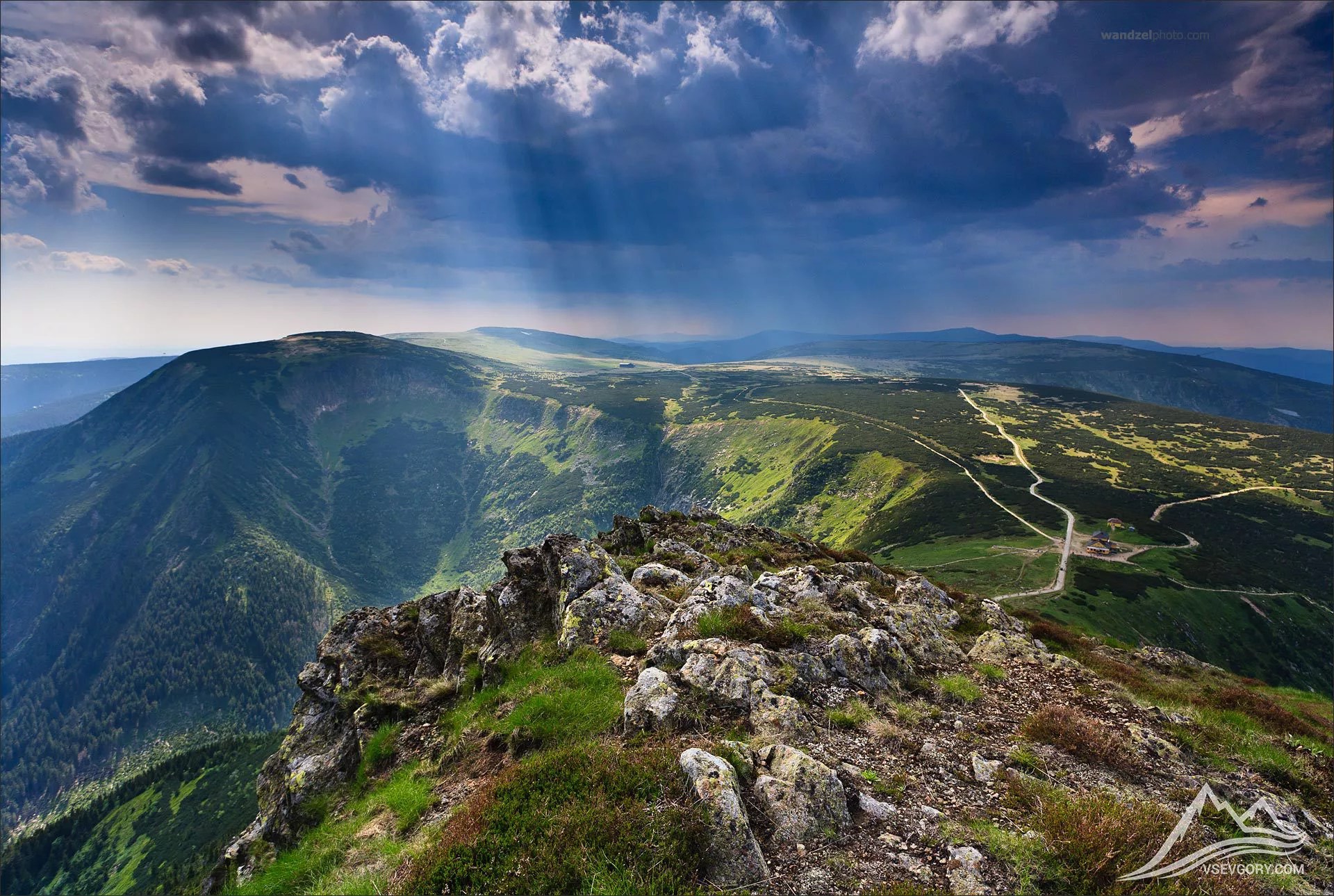 Пешеходные туры в горы с рюкзаком. Pohody Po Evrope 2021 Tatry Karpaty Alpy Sudety