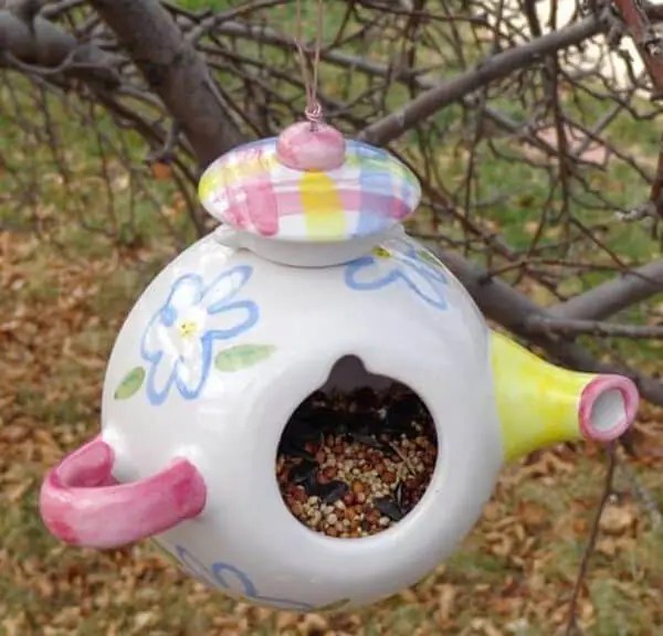 как нарисовать кормушку