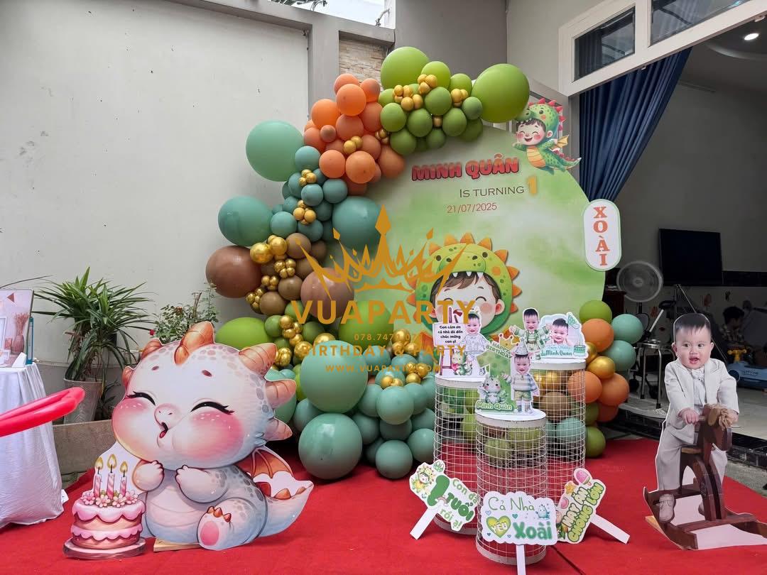 Hình ảnh mẫu trang trí thôi nôi bé rồng Minh Quân