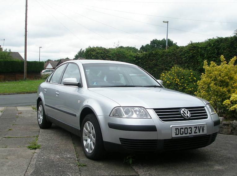 Volkswagen passat 2003 год