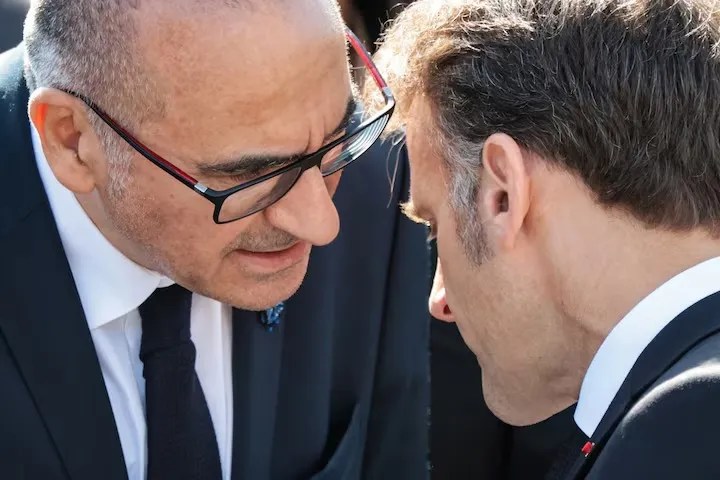 فرنسا: ماكرون يتمسك بوزير الداخلية رغم أعمال الشغب