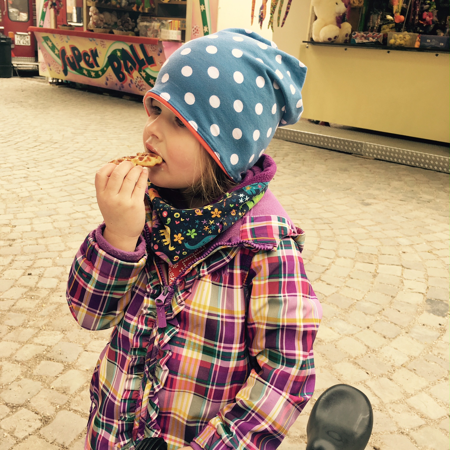 Waffel-Feinschmeckerin.