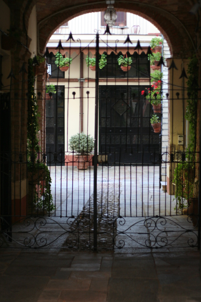Nizza Monferrato Courtyard