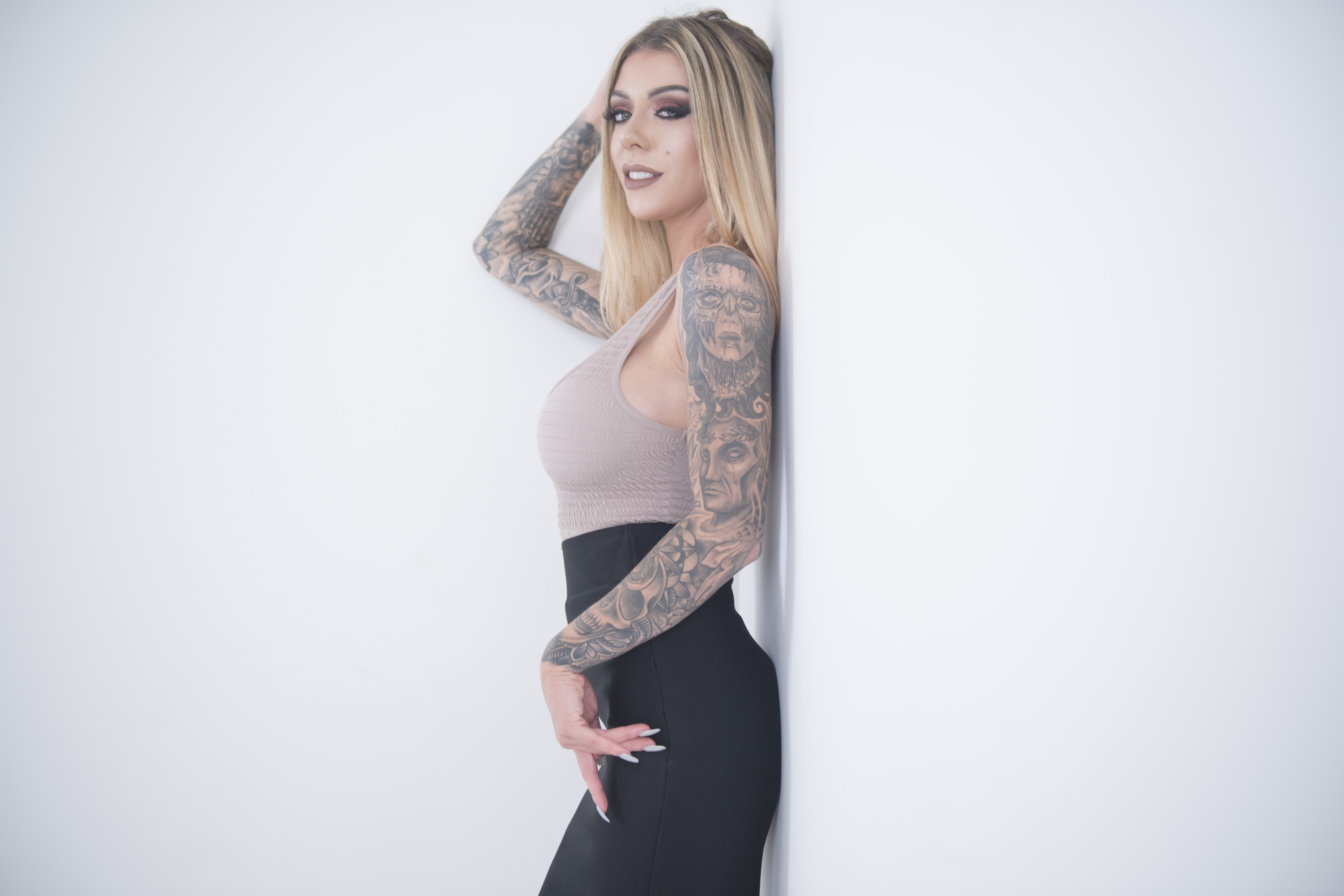 Panoramic Wallpapers Karma Rx. women. tattoo. 
