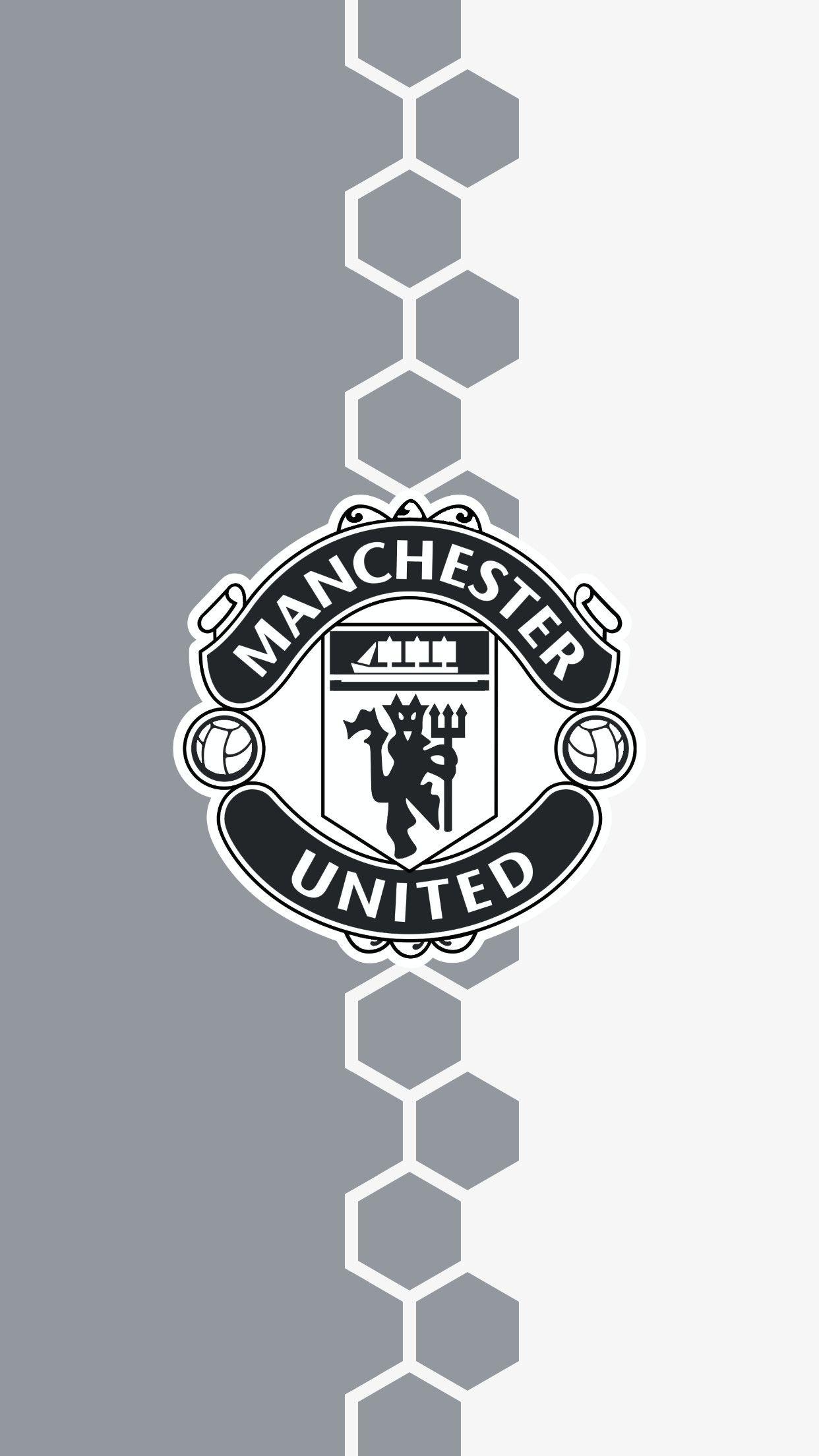 Manchester United Iphone Wallpapers Top Free Manchester United Iphone Backgrounds Wallpaperaccess