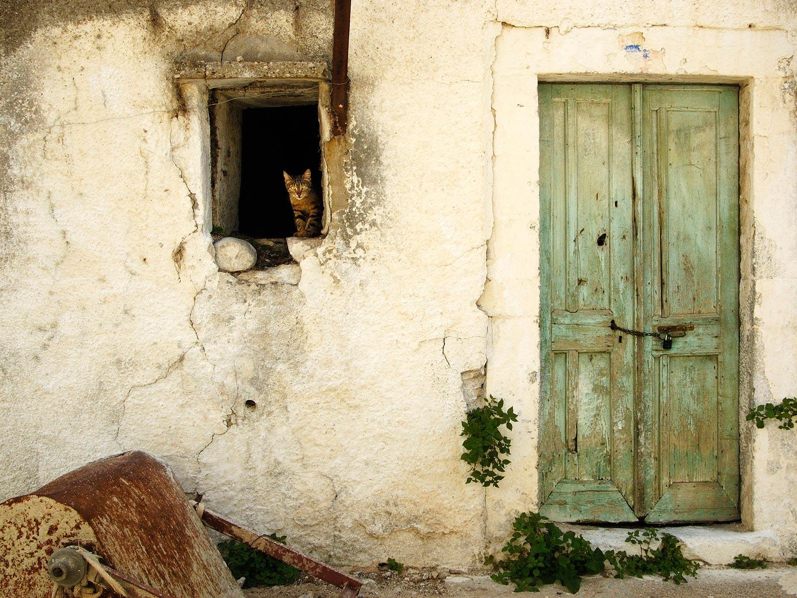 You don't always need to remove wallpaper first. Old Home Wallpapers Top Free Old Home Backgrounds Wallpaperaccess