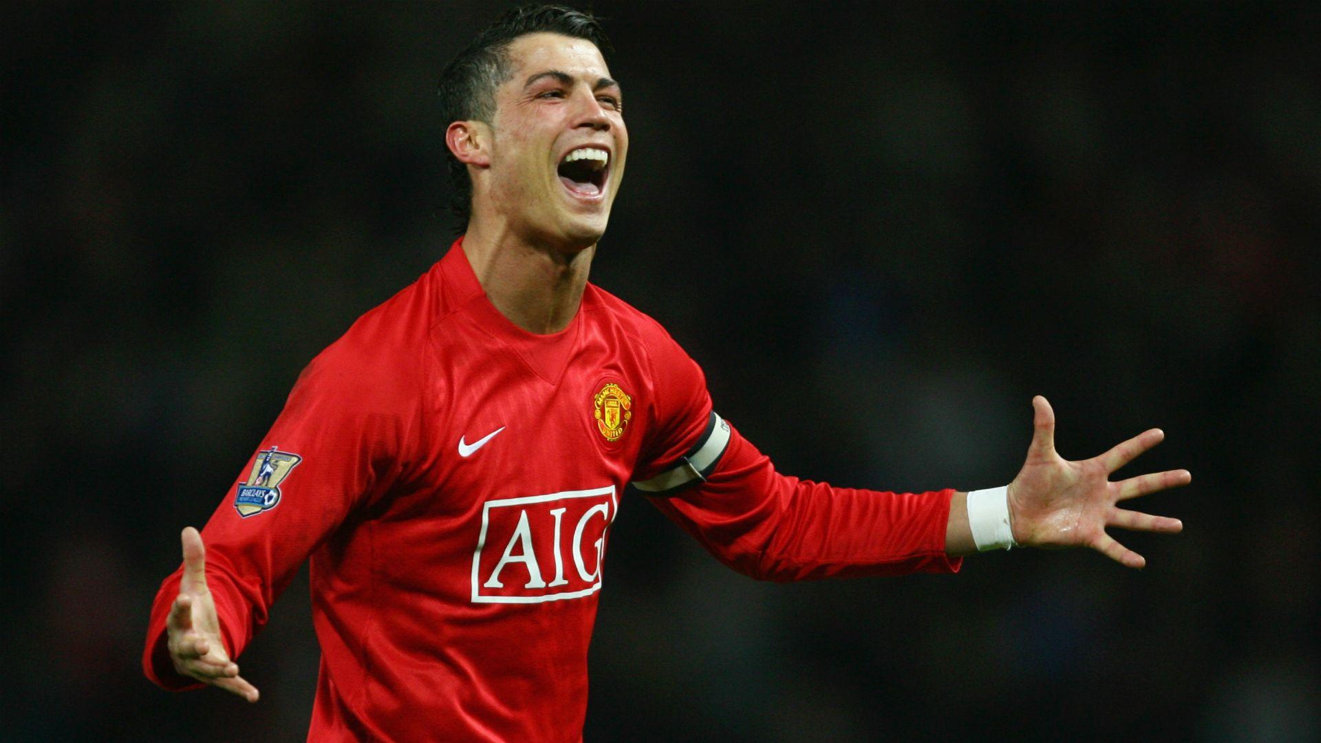 We hope you enjoy our growing collection of hd images to use as a background or home screen for your smartphone or computer. Cristiano Ronaldo Manchester United Wallpapers - Top Free ...
