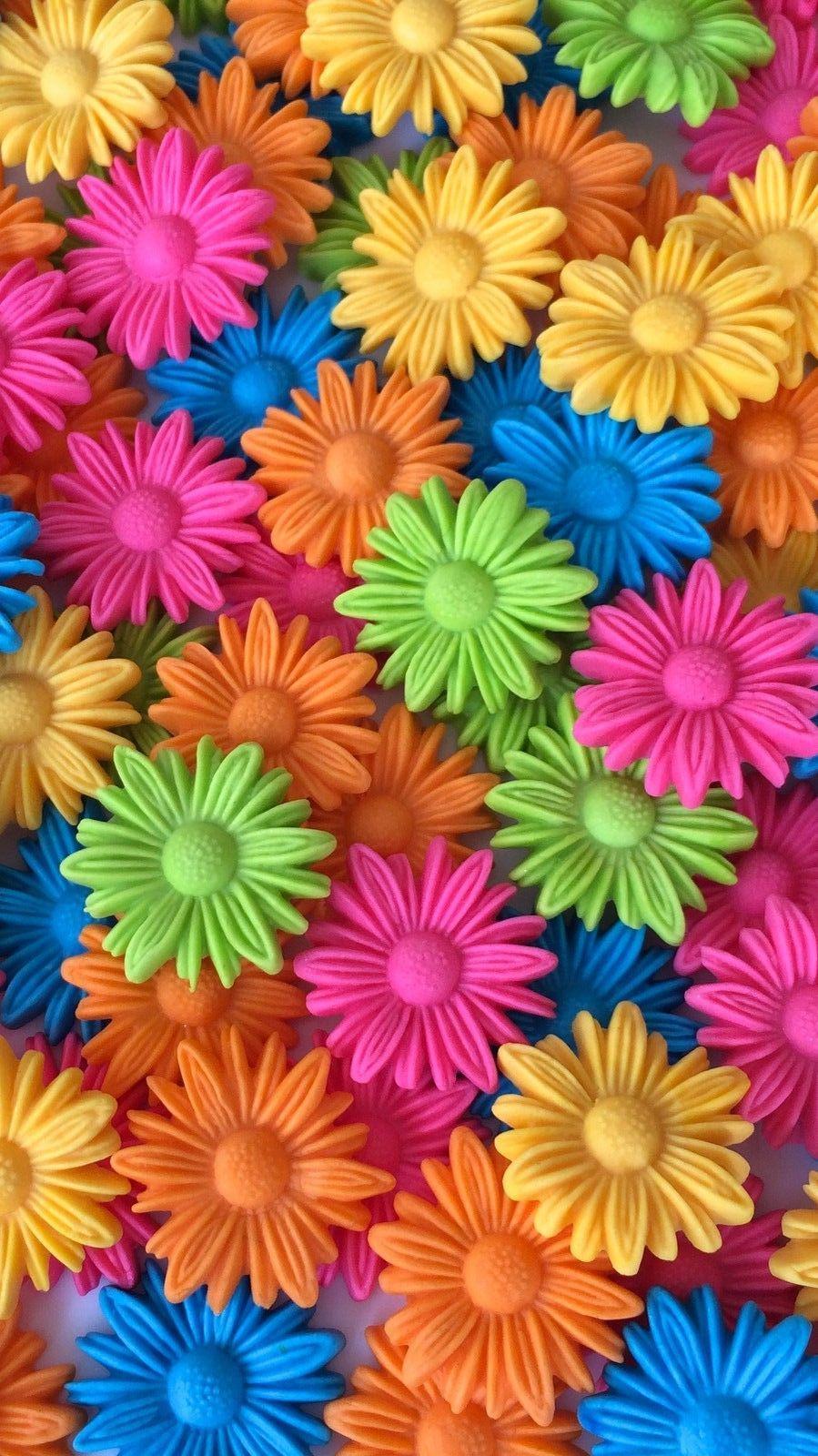 Whether opting for a large floral wallpaper with scaled up petals, or an elegant vintage floral wallpaper, the designs bring sophistication and drama to your walls. Rainbow Daisy Wallpapers Top Free Rainbow Daisy Backgrounds Wallpaperaccess