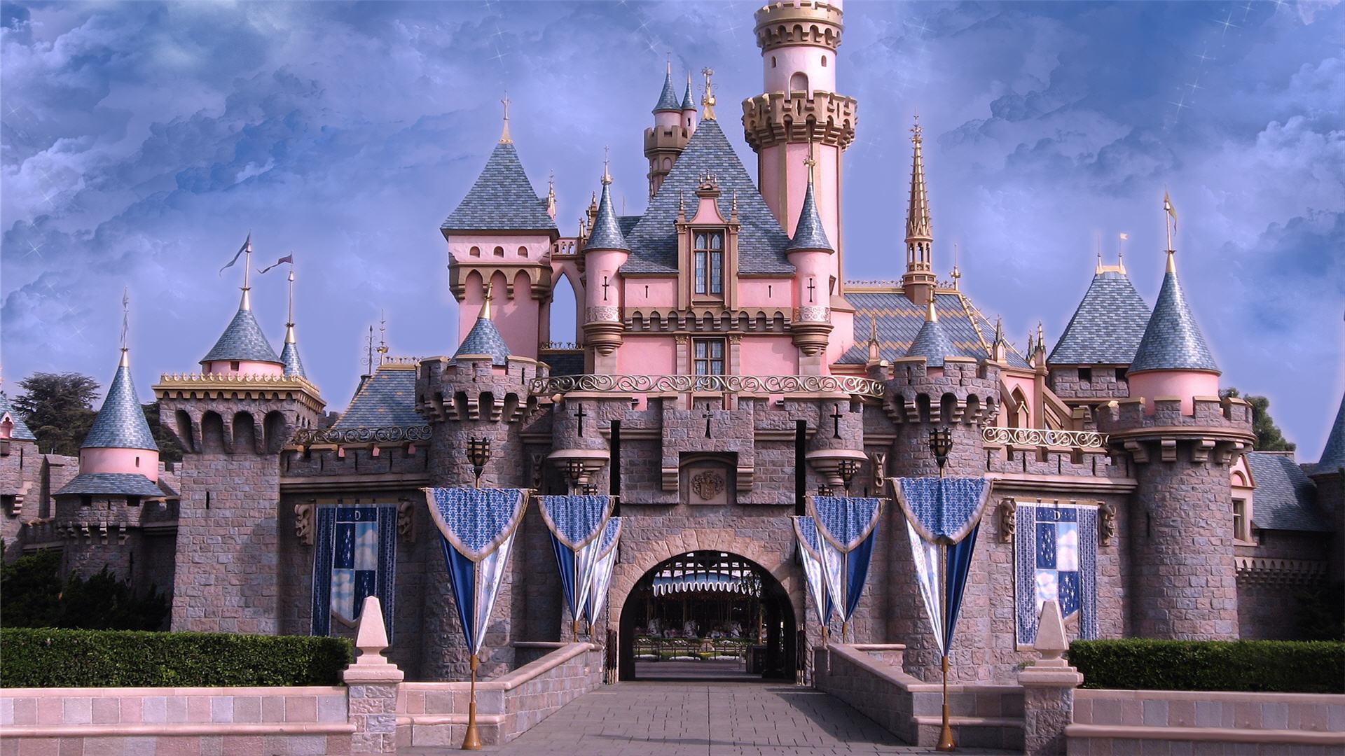 Download the perfect castle pictures. Beautiful Castle Desktop Wallpapers Top Free Beautiful Castle Desktop Backgrounds Wallpaperaccess