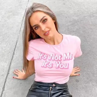 A Alssya Twitter - Premium Abstract Image Gallery - Ultra HD