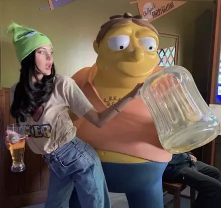 Frieda Freekibble - Premium Mountain Illustration Gallery - 4K