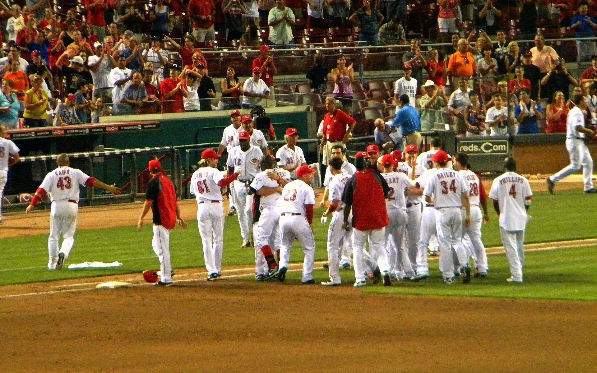 A collection of the top 59 cincinnati reds wallpapers and backgrounds available for download for free. Cincinnati Reds Desktop Wallpapers - Wallpaper Cave