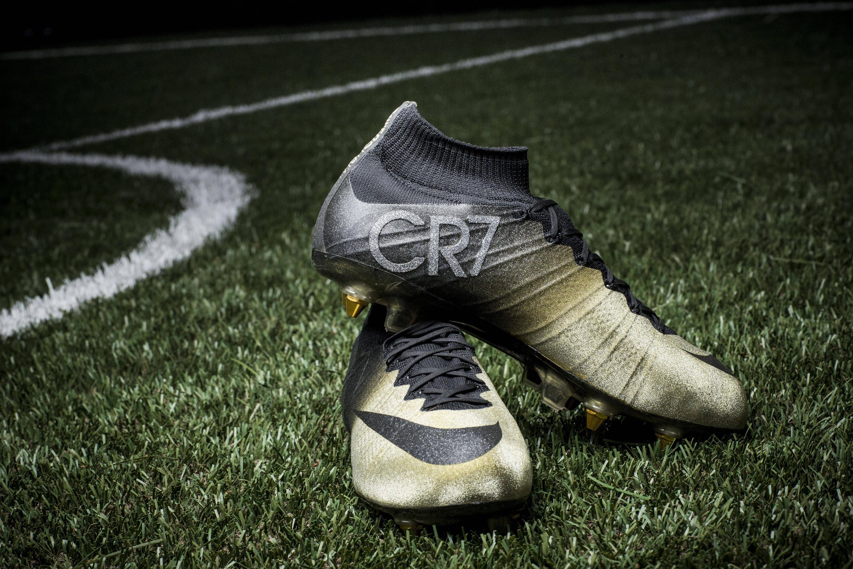 Cristiano ronaldo wallpapers nike mercurial 2015