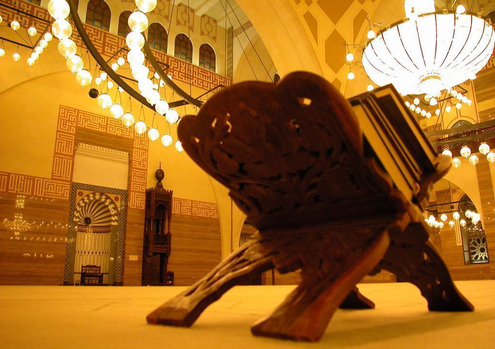 Wallpaper animasi al quran ini berisikan gambar al quran yang terlihat menyejukkan hati. Quran Wallpapers - Wallpaper Cave