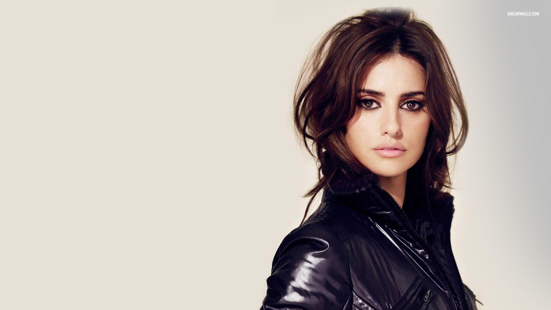 Penelope cruz amazing and dazzling images and photos collections, beautiful hd wallpapers and photoshoot images collections of penelope cruz . Penelope Cruz Hd Wallpapers Wallpaper Cave