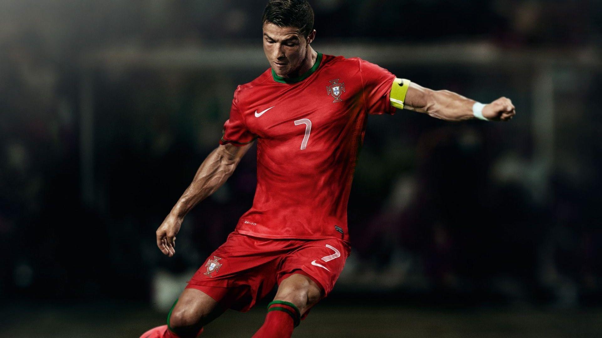 Make your space unique and intimate with a wall mural or photo wallpaper. Cristiano Ronaldo HD Wallpapers - Wallpaper Cave