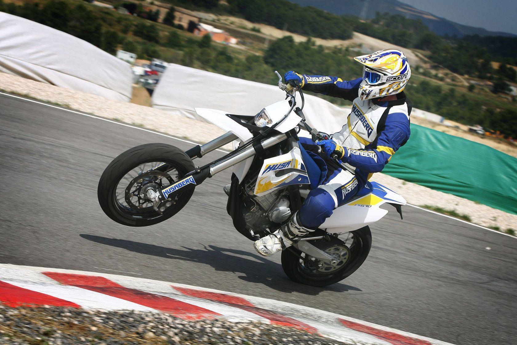 Download Gratuito immagini Supermoto Wallpapers Wallpaper Cave ultima saluti