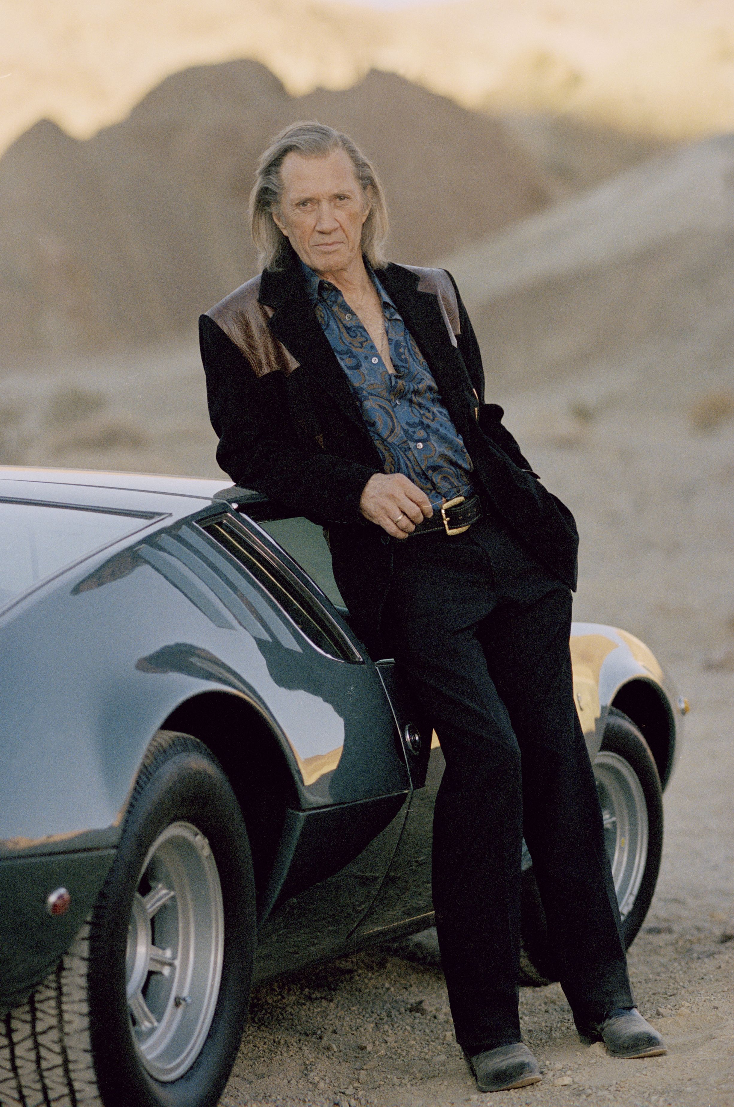 He didn't actually mean it, regarding the fact of what he did in the most recent chapters of the manga. David Carradine Wallpapers - Wallpaper Cave