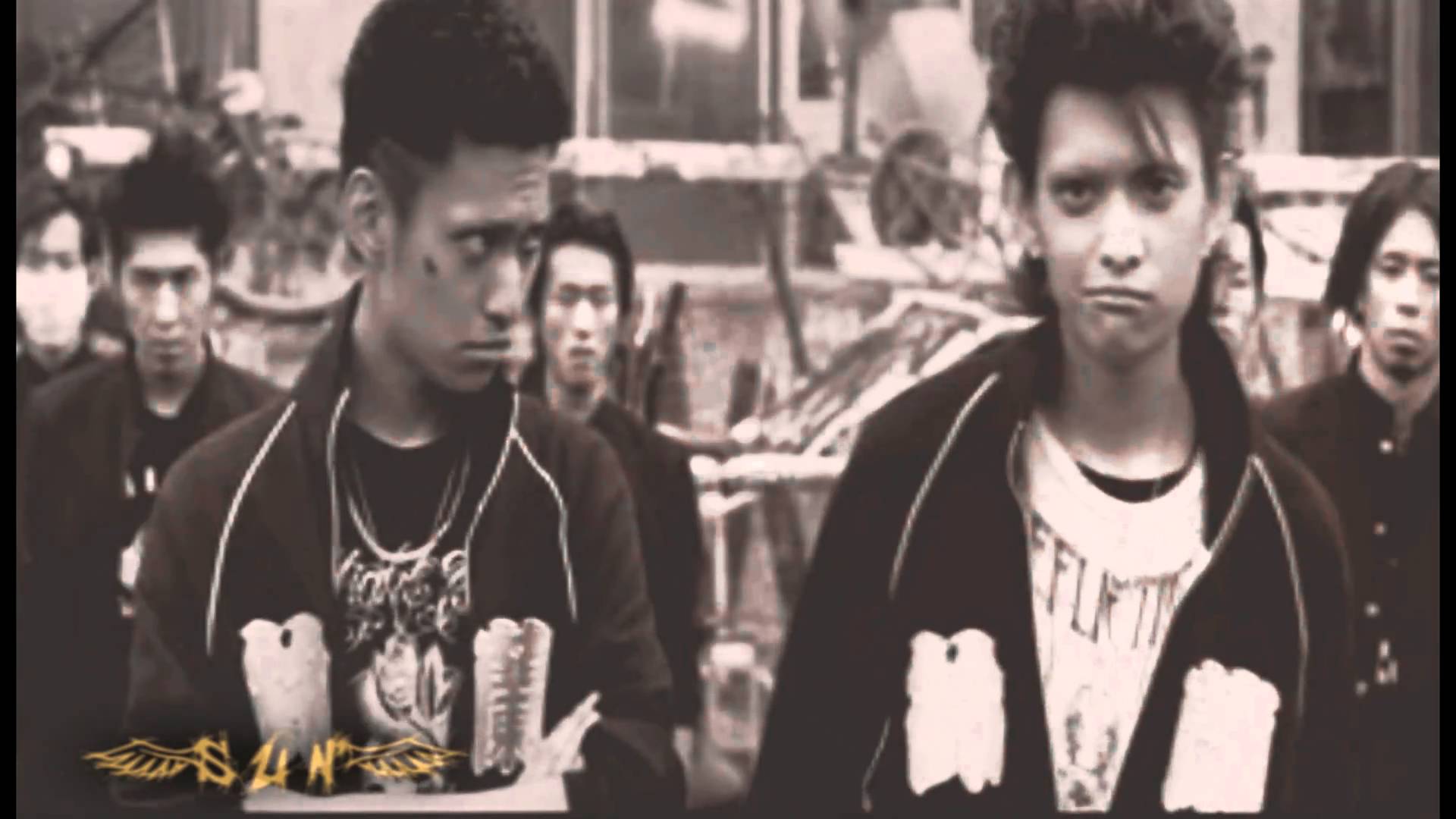 The most frank and intimate portrait of the trump white house yet. Gambar Wallpaper Crow Zero | Sobgrafiti