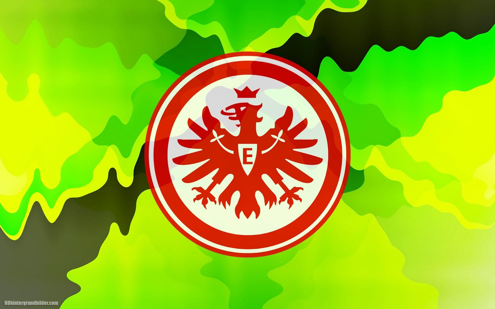 Hd eintracht frankfurt logo wallpapers. Eintracht Frankfurt Wallpaper Ultras - Riesige Blockfahne der Ultras