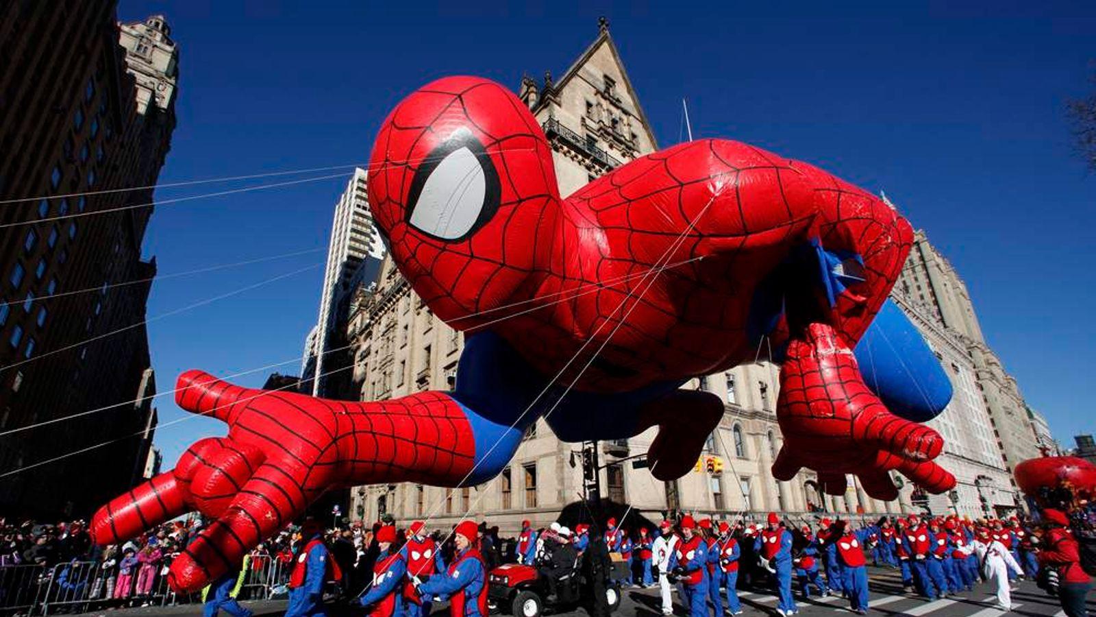 How much does macy's spend on the thanksgiving parade? Macy's Thanksgiving Day Parade Wallpapers - Wallpaper Cave