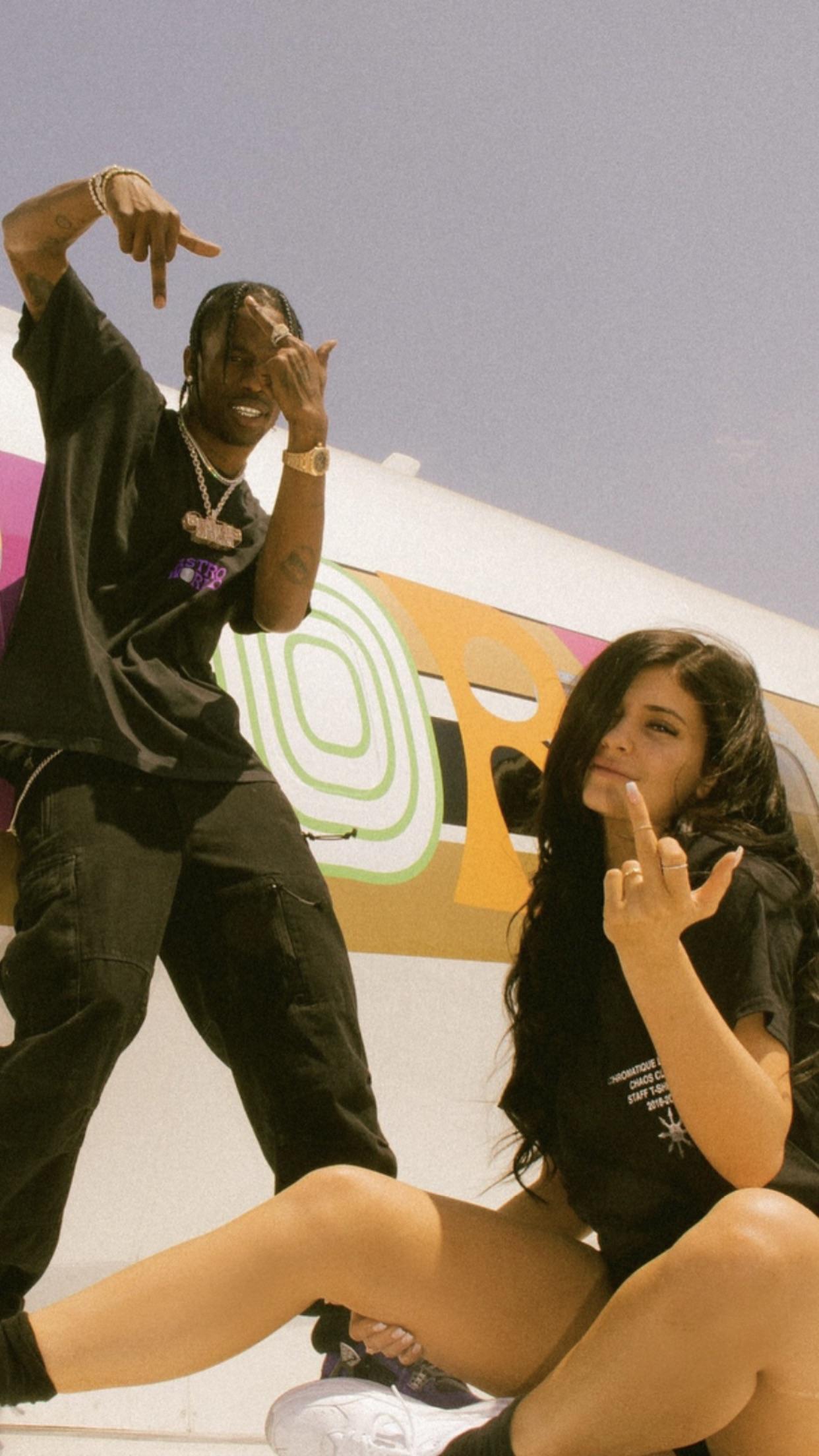 Check out this fantastic collection of kylie jenner aesthetic wallpapers, with 54 kylie jenner aesthetic background images for your desktop, . Aesthetic Kylie Jenner Wallpapers - Wallpaper Cave