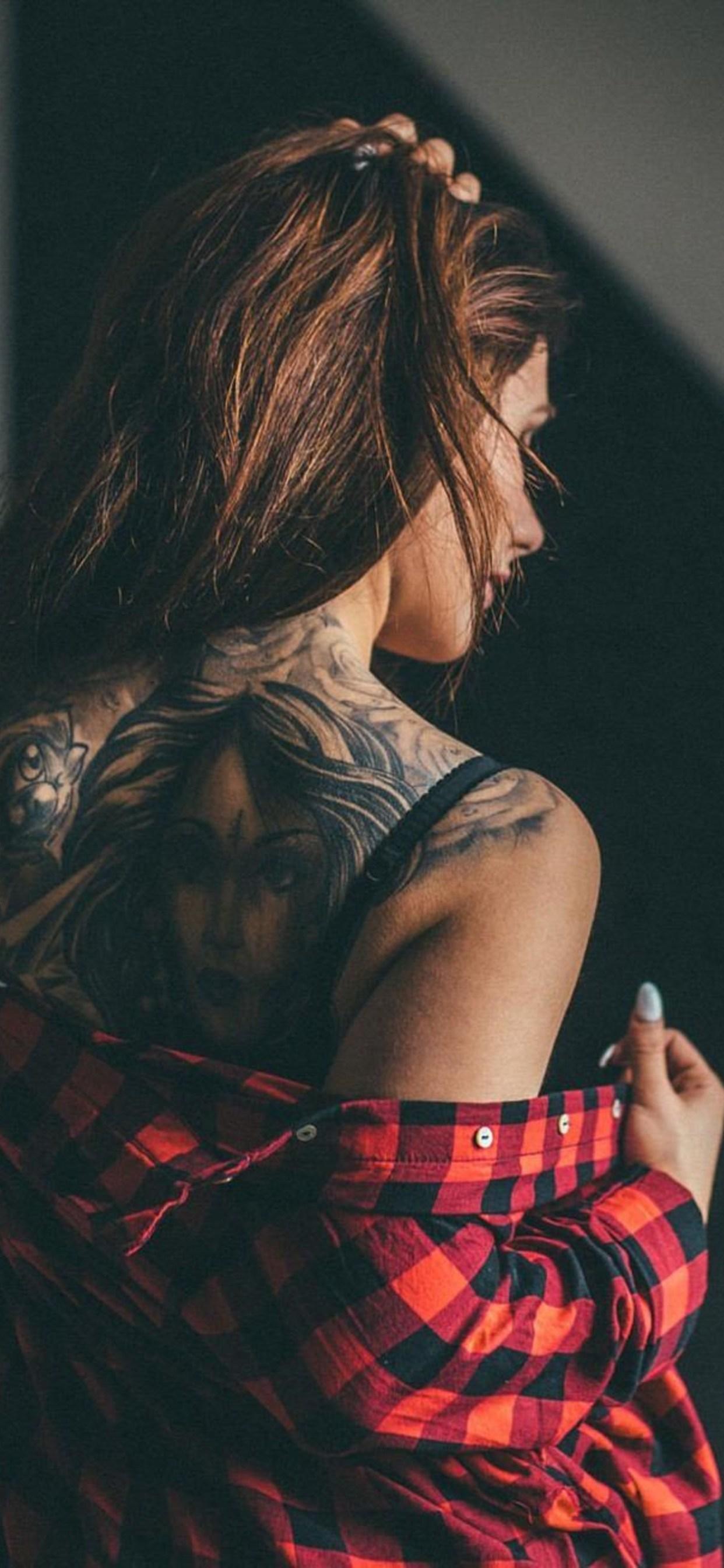 Iphone Tattoo Girl Wallpapers Wallpaper Cave