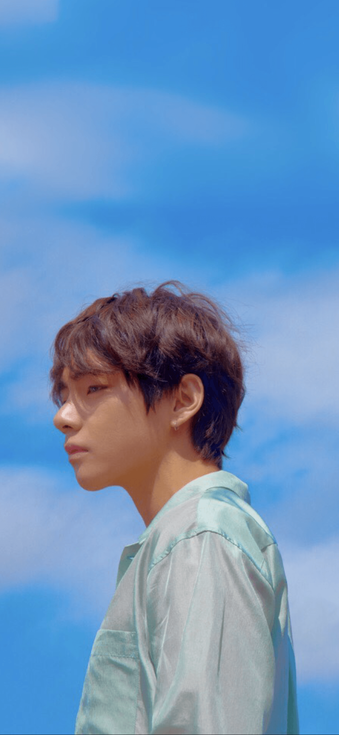 Can you please make a bts 134340 black wallpapers!? Bts Love Yourself Iphone Wallpapers Wallpaper Cave