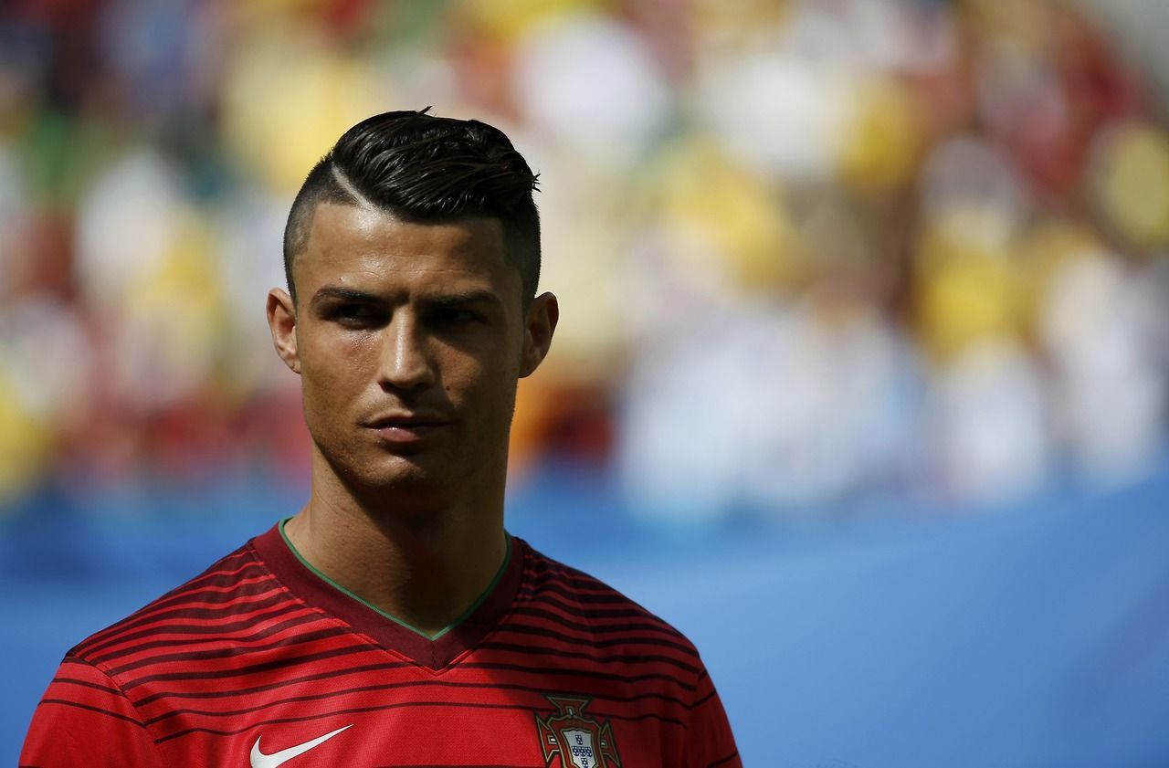 cr7 hairstyle wallpapers wallpaper cave on cr7 hairstyle wallpapers
