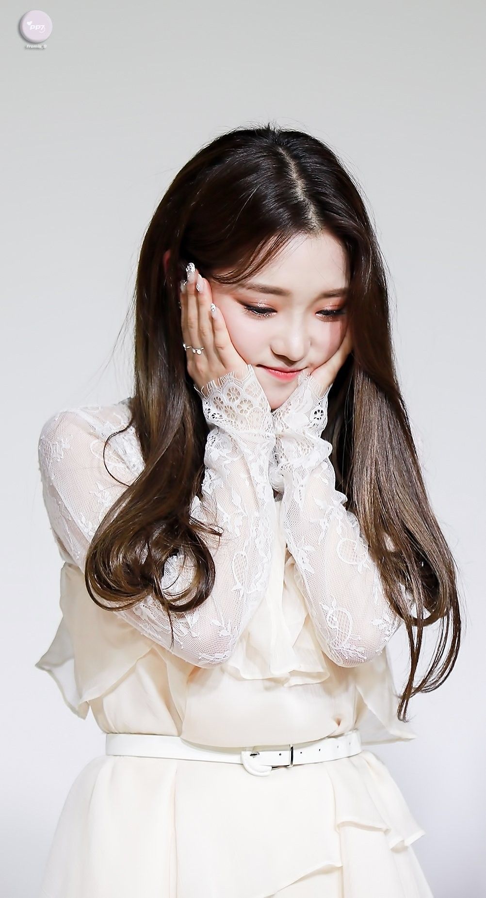 roh jisun wallpapers wallpaper cave on roh ji sun wallpapers