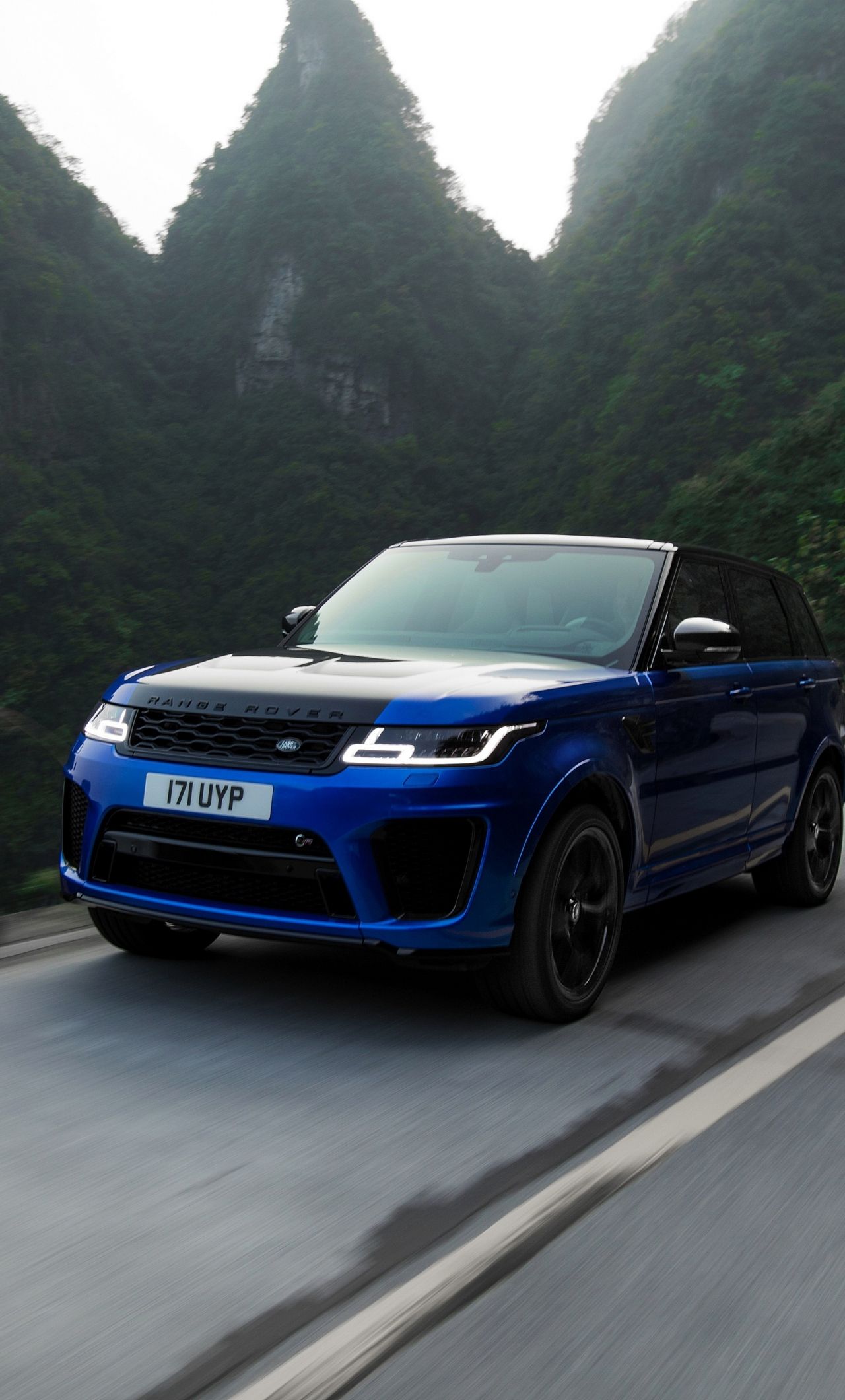 Range rover sport 2012 wallpaper hd car wallpapers range rover. Range Rover 4k Iphone Wallpapers Wallpaper Cave