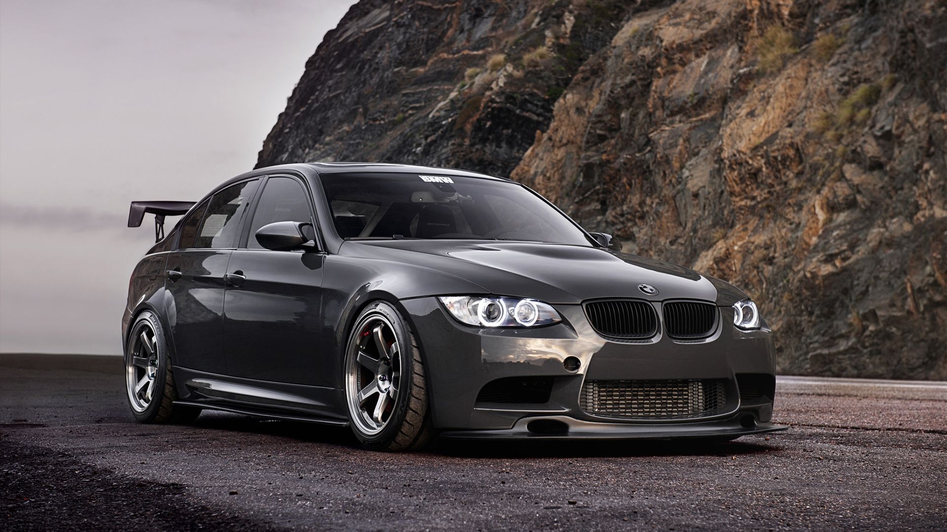 Bmw 335 wallpapers
