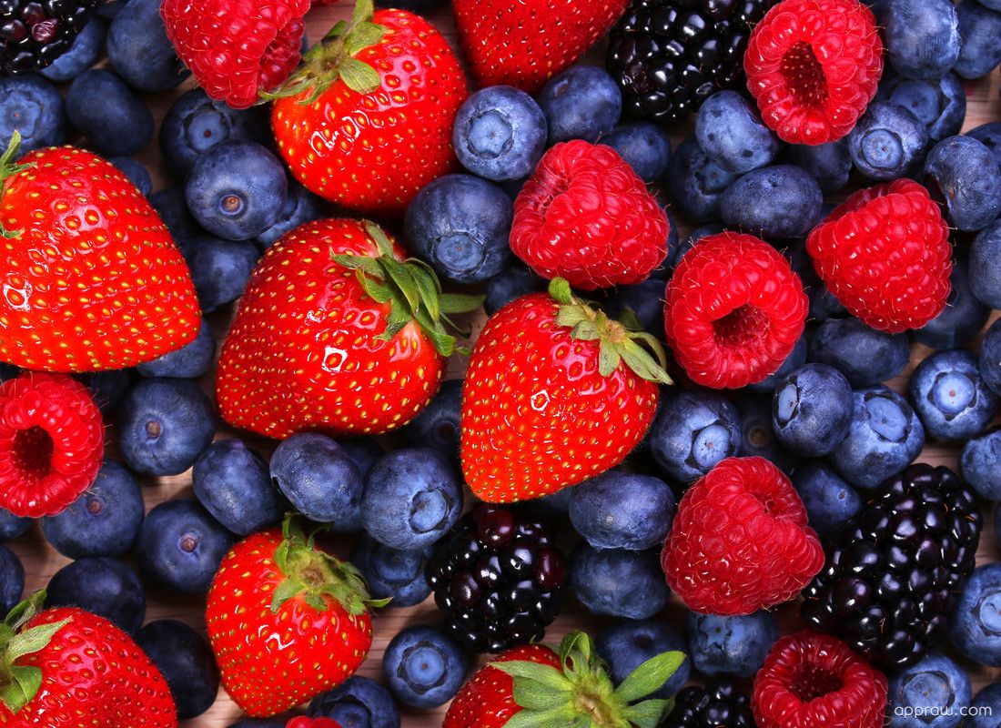 Blueberries and strawberries wallpapers